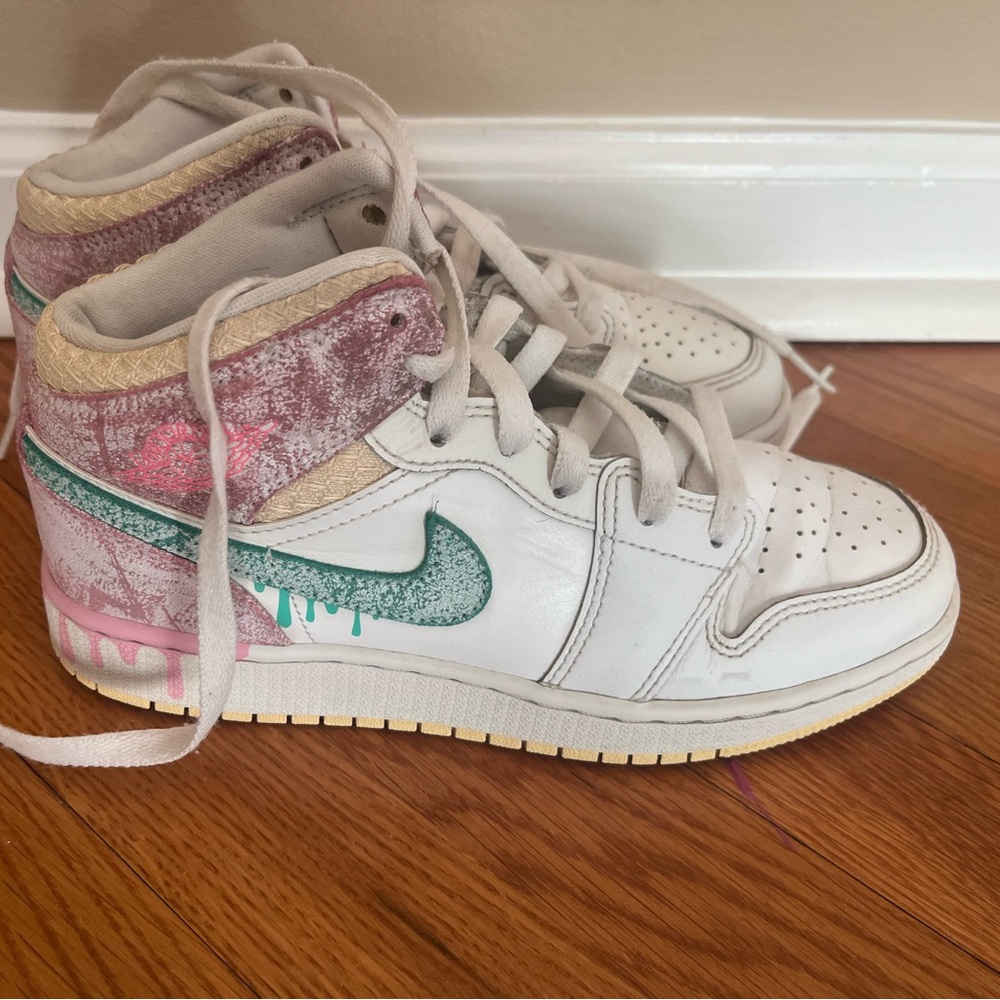Kids Jordan Sneakers ‘ice cream’ style super unique size 5